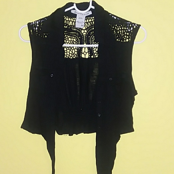 American Rag Tops - Junior belly shirt American Rag Tops - Junior belly shirt